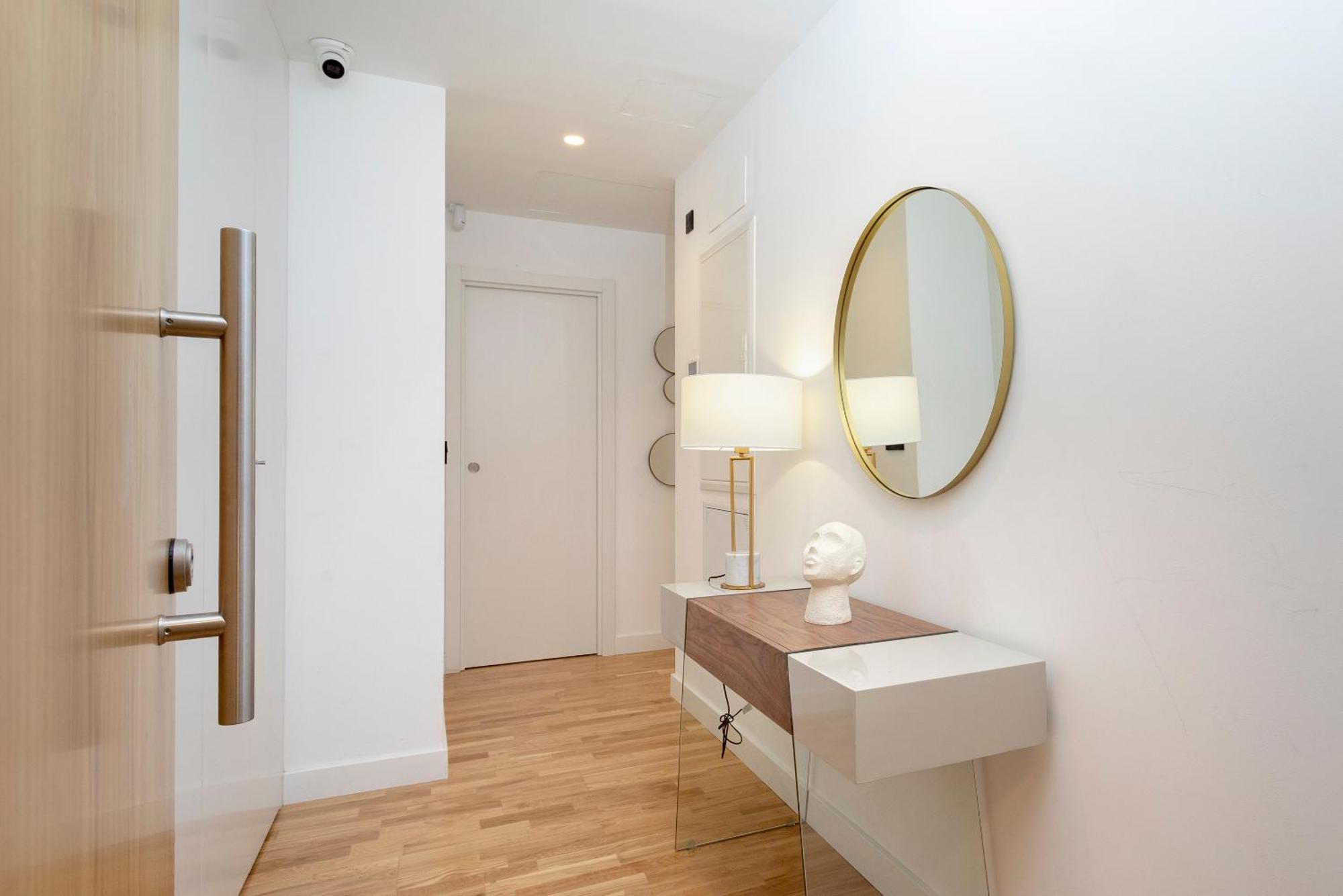 Malagueta Beach Front Luxury Apartment By Rent Me Malaga Exterior photo