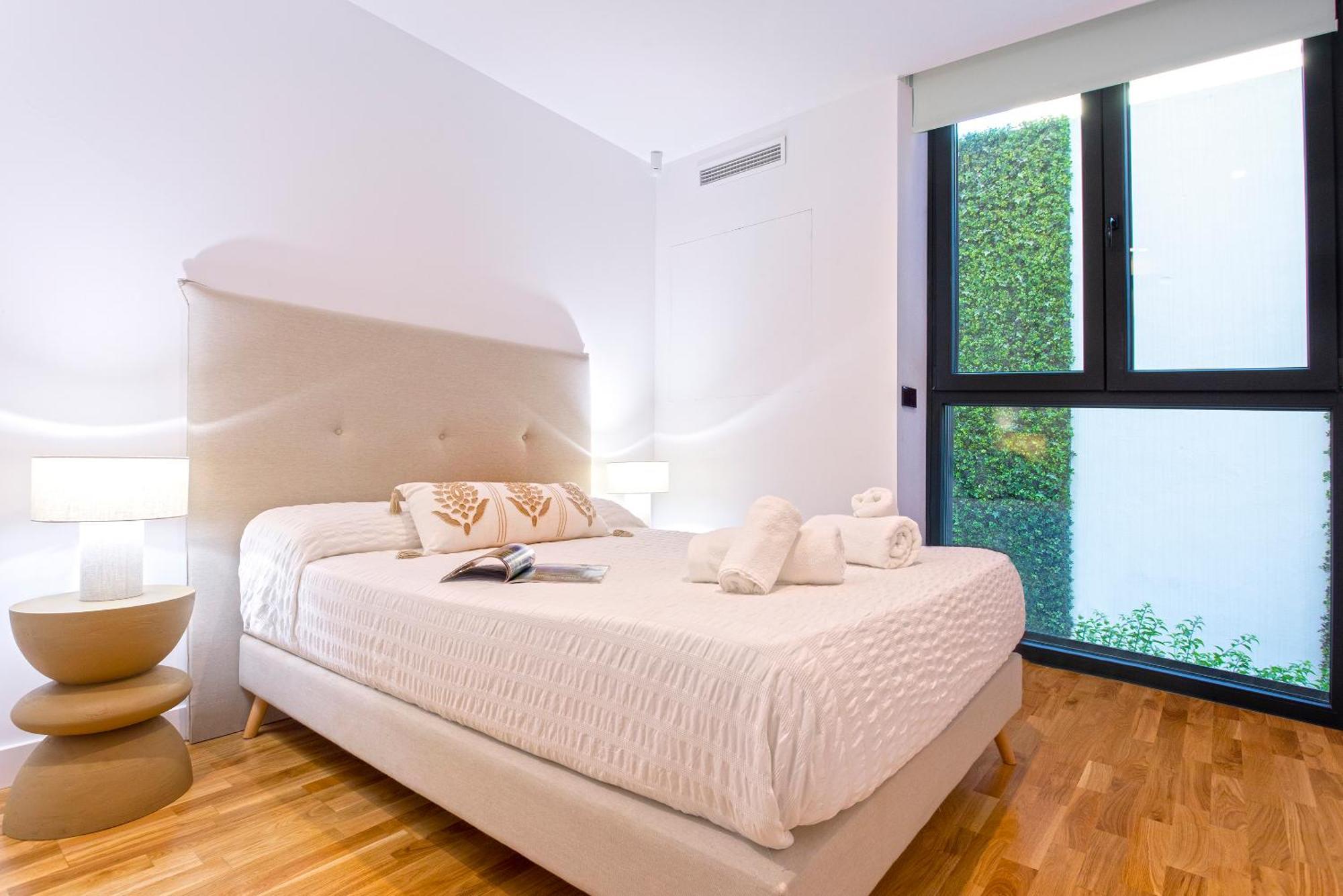 Malagueta Beach Front Luxury Apartment By Rent Me Malaga Exterior photo